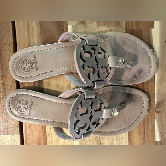 Tory Burch Women’s Miller Tan Leather Sandals| Size 8 - Picture 9 of 11